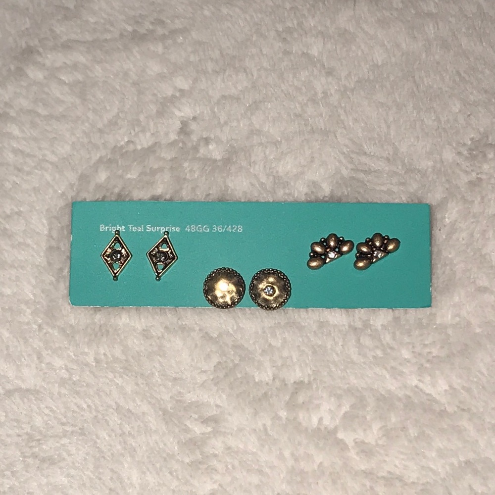 🔆Forever 21 Dainty Gold Boho Earrings🔆